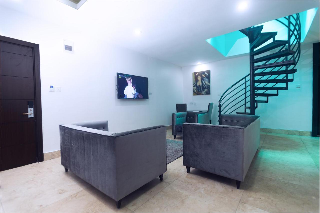 Caesar'S Luxury Hotel Lekki Bagian luar foto