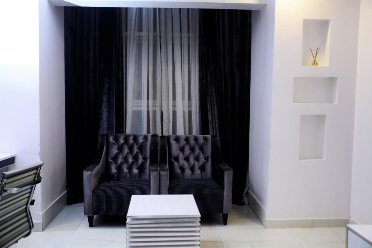 Caesar'S Luxury Hotel Lekki Bagian luar foto