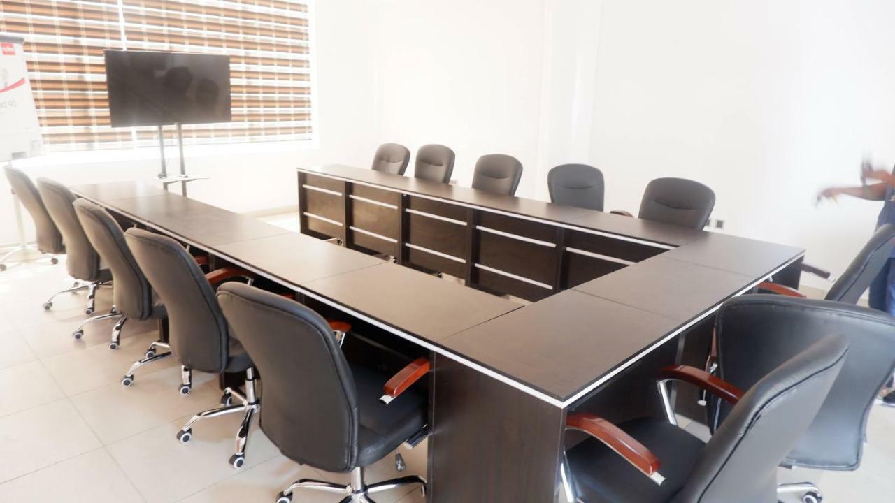 Caesar'S Luxury Hotel Lekki Bagian luar foto